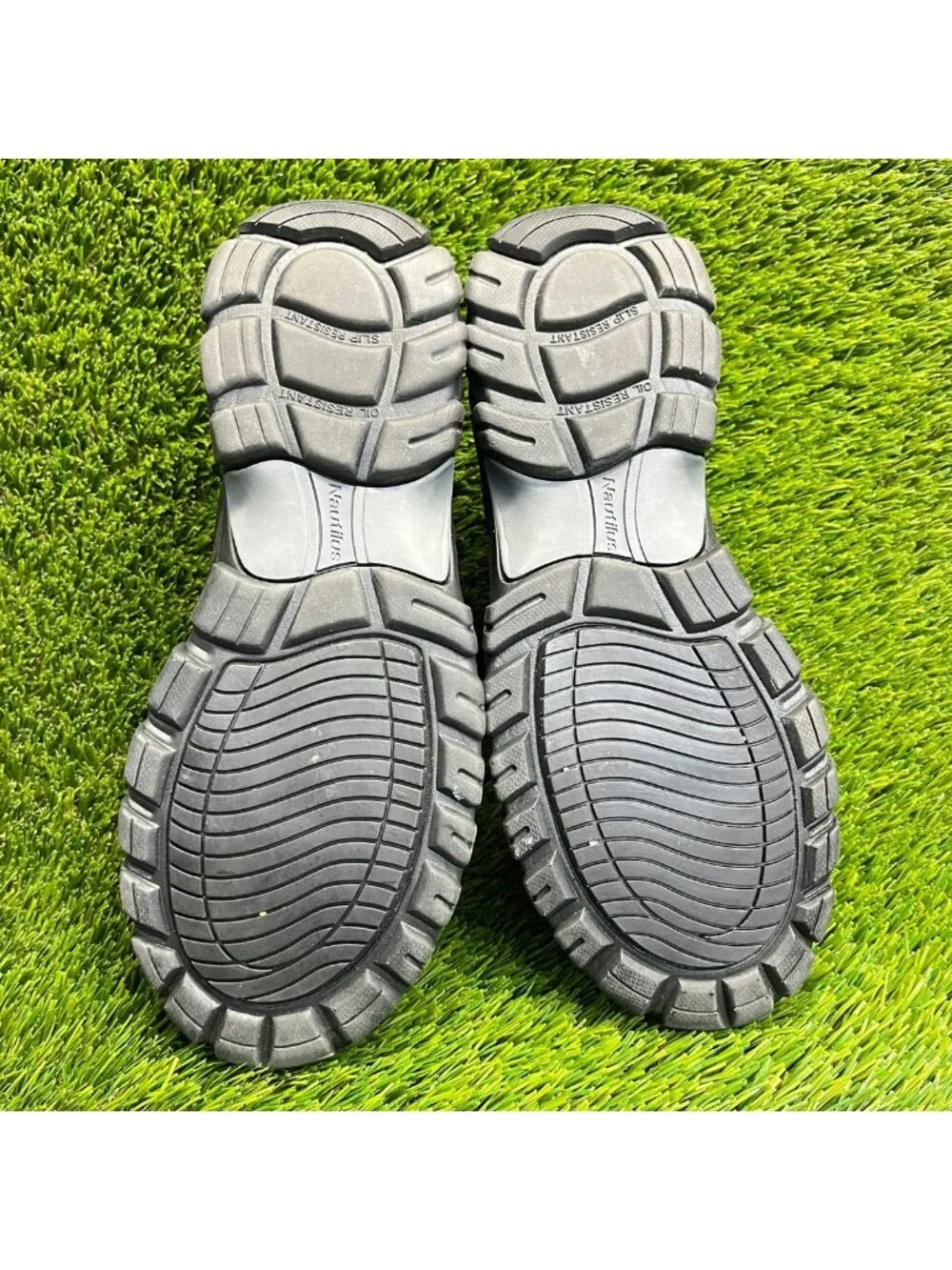 Nautilus Stratus Womens Size 8.5D Black White Composite Toe Safety Work Shoes